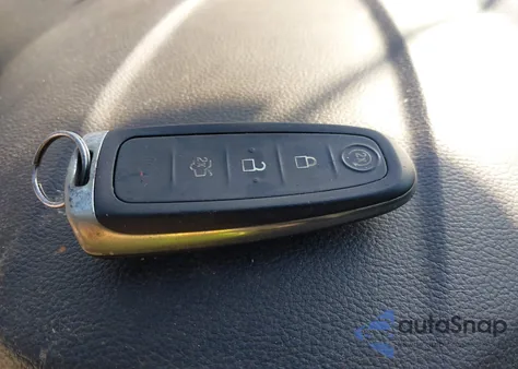 2019 Ford Escape Se from USA, damaged, VIN 1FMCU0GD1KUC02542